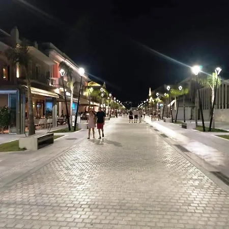 Sior Dionysios דירה *