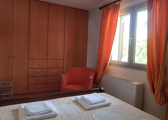 Sior Dionysios * ארגוסטולי